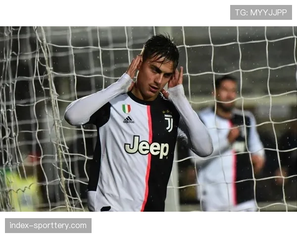 官方：迪巴拉当选意甲联赛四月最佳球员